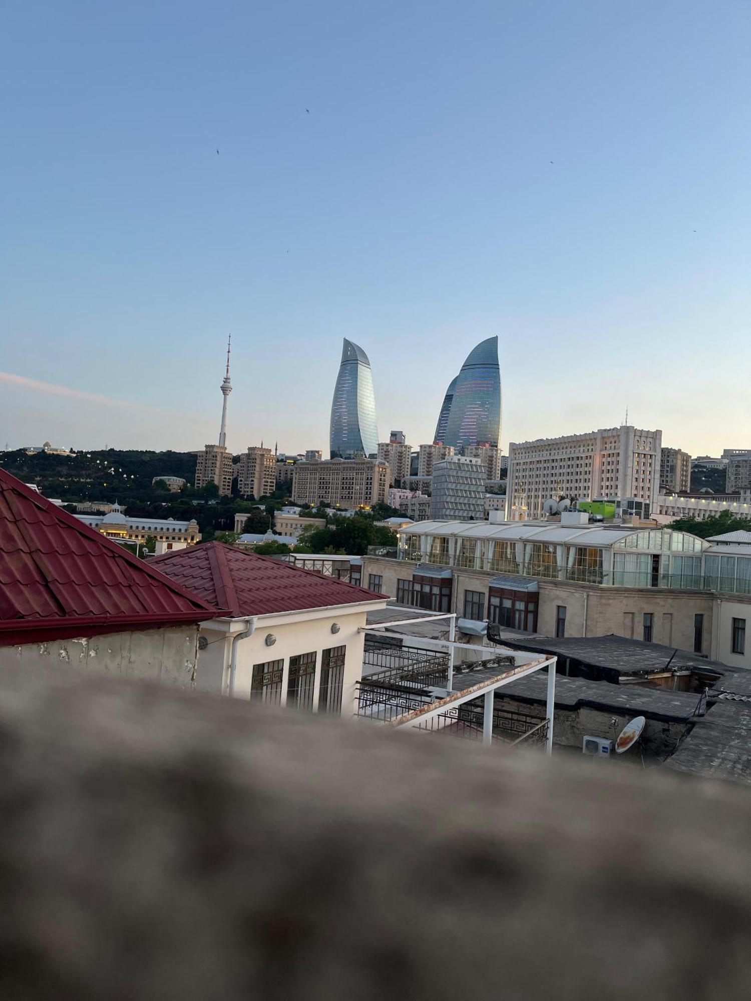 Cafe Terrace Hostel Baku Eksteriør billede